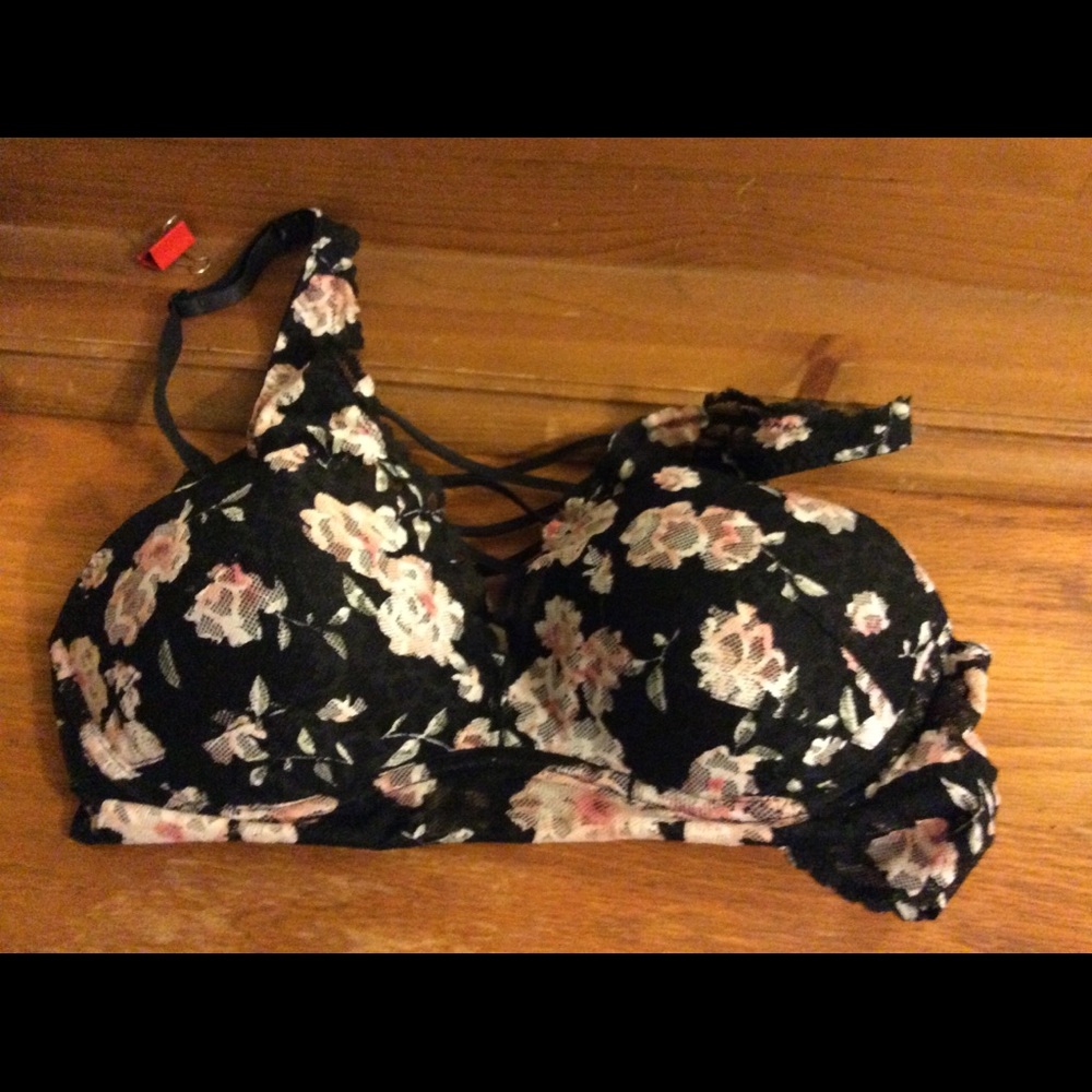 VS Pink bralette